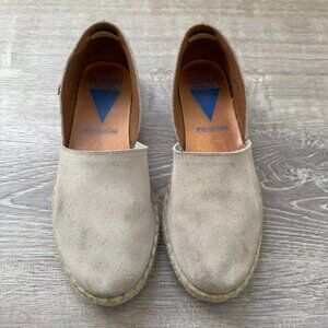 Verbenas Women's Tan Suede Espadrilles